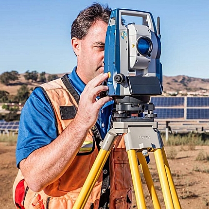 Электронный тахеометр